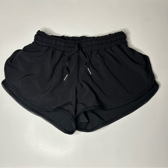 Lululemon shorts - Picture 1 of 4